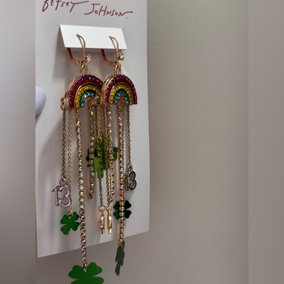 NWT Betsey Johnson Rainbow Lucky Charm Drop Earrings, St Patrick’s Day Glam - Picture 3 of 9